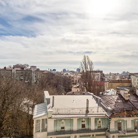 Апартаменти Loft Design Near Maidan Київ