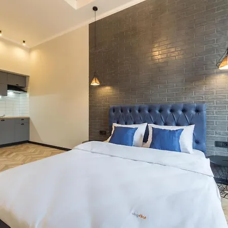 Апартаменти Loft Design Near Maidan Київ