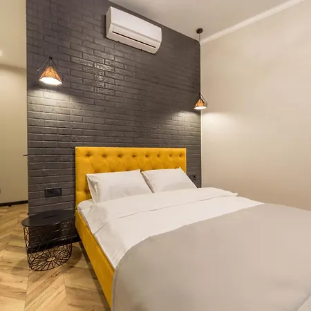 Loft Design Near Maidan Київ