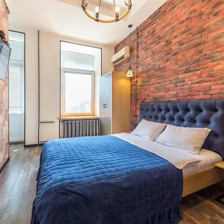 Апартаменти Loft Design Near Maidan
