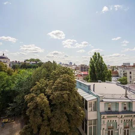 Apartment Loft Design Near Maidan