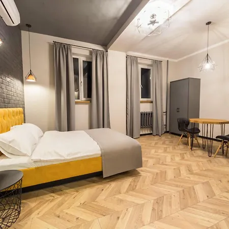 Loft Design Near Maidan *